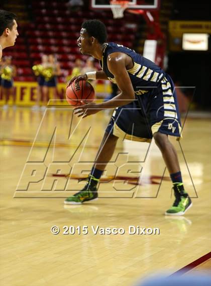 Thumbnail 1 in Desert Vista vs. Mesa (AIA Division 1 Quarterfinal) photogallery.