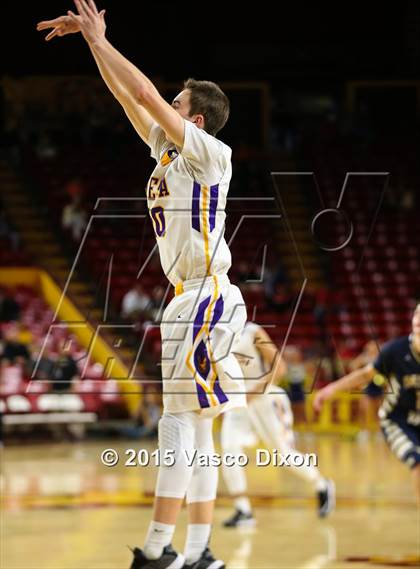 Thumbnail 2 in Desert Vista vs. Mesa (AIA Division 1 Quarterfinal) photogallery.