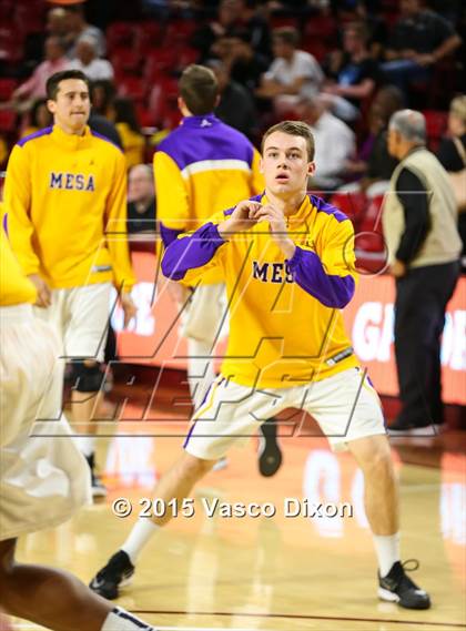 Thumbnail 1 in Desert Vista vs. Mesa (AIA Division 1 Quarterfinal) photogallery.