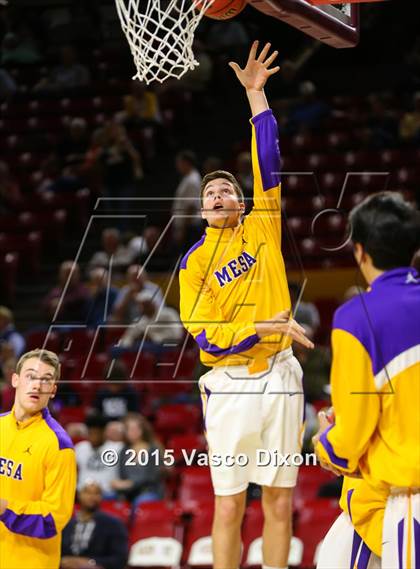 Thumbnail 3 in Desert Vista vs. Mesa (AIA Division 1 Quarterfinal) photogallery.