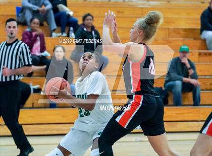 Thumbnail 3 in California vs. St. Mary's (Miramonte Showcase) photogallery.