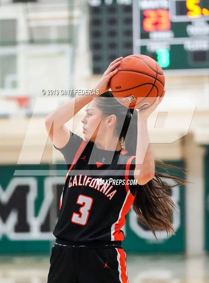 Thumbnail 1 in California vs. St. Mary's (Miramonte Showcase) photogallery.