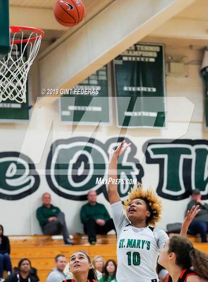 Thumbnail 1 in California vs. St. Mary's (Miramonte Showcase) photogallery.
