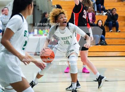 Thumbnail 1 in California vs. St. Mary's (Miramonte Showcase) photogallery.