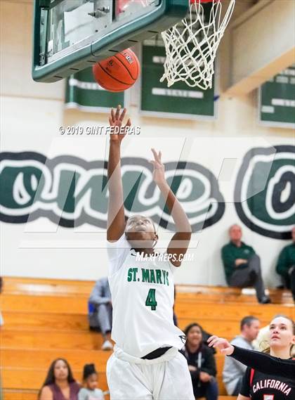 Thumbnail 2 in California vs. St. Mary's (Miramonte Showcase) photogallery.