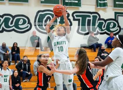 Thumbnail 2 in California vs. St. Mary's (Miramonte Showcase) photogallery.