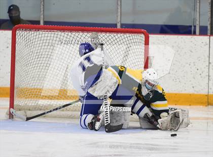 Thumbnail 3 in Hamden @ West Haven photogallery.