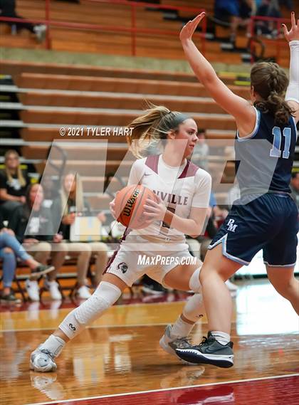Thumbnail 3 in Perry Meridian @ Danville photogallery.