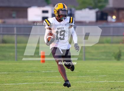 Thumbnail 3 in Ripley @ Lewisburg (Spring Game) photogallery.