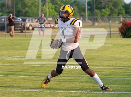 Thumbnail 3 in Ripley @ Lewisburg (Spring Game) photogallery.