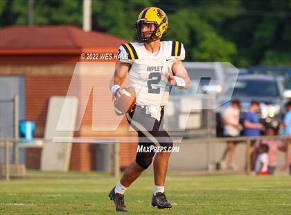 Thumbnail 2 in Ripley @ Lewisburg (Spring Game) photogallery.