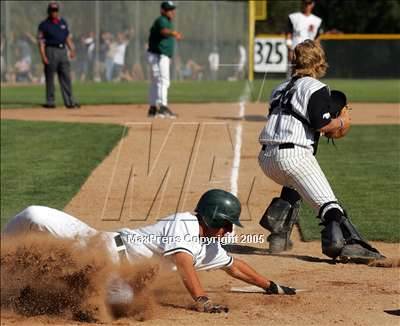 Thumbnail 1 in De La Salle vs Monte Vista (3A Sec. Final) photogallery.