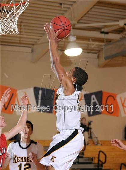 Thumbnail 2 in Lodi vs. Kennedy (Running with the Pack) photogallery.