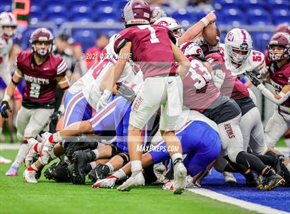 Thumbnail 2 in Flour Bluff vs. Gregory-Portland (UIL 5A D1 Regional Playoff) photogallery.