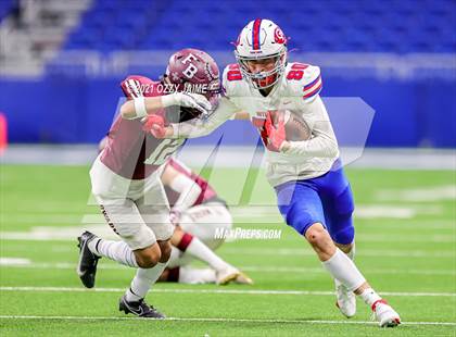 Thumbnail 2 in Flour Bluff vs. Gregory-Portland (UIL 5A D1 Regional Playoff) photogallery.