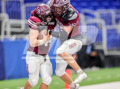 Thumbnail 1 in Flour Bluff vs. Gregory-Portland (UIL 5A D1 Regional Playoff) photogallery.