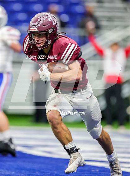 Thumbnail 3 in Flour Bluff vs. Gregory-Portland (UIL 5A D1 Regional Playoff) photogallery.