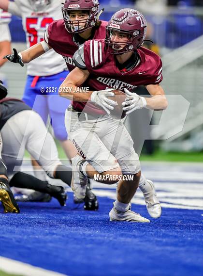 Thumbnail 1 in Flour Bluff vs. Gregory-Portland (UIL 5A D1 Regional Playoff) photogallery.