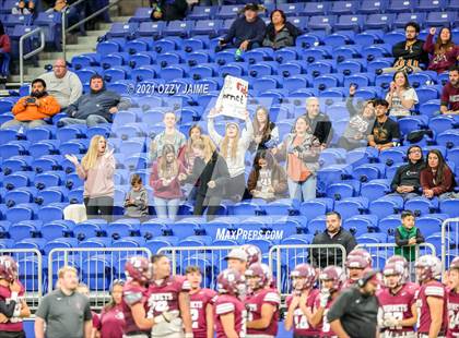 Thumbnail 1 in Flour Bluff vs. Gregory-Portland (UIL 5A D1 Regional Playoff) photogallery.