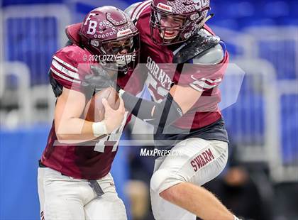 Thumbnail 3 in Flour Bluff vs. Gregory-Portland (UIL 5A D1 Regional Playoff) photogallery.