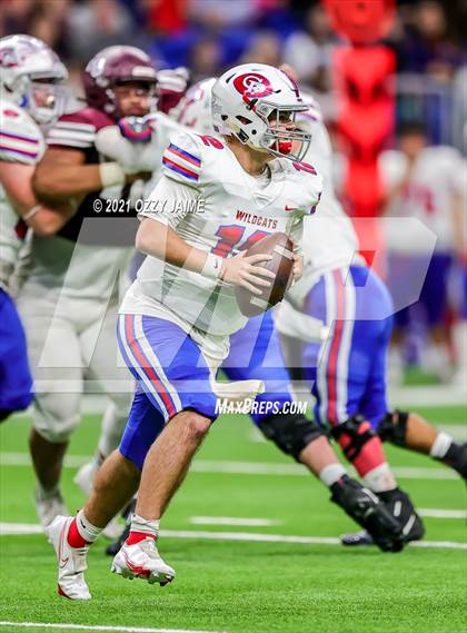 Thumbnail 1 in Flour Bluff vs. Gregory-Portland (UIL 5A D1 Regional Playoff) photogallery.