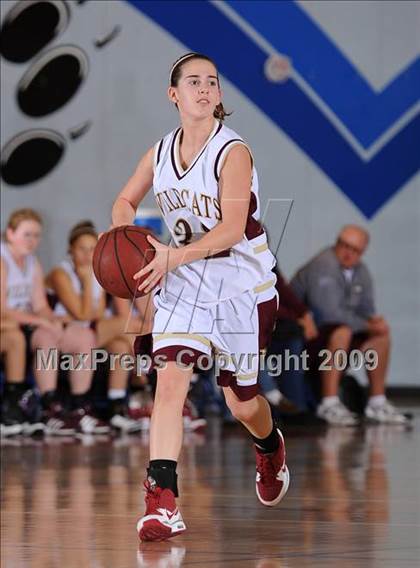Thumbnail 2 in Vista del Lago vs. Whitney (Bulldog Winter Classic) photogallery.
