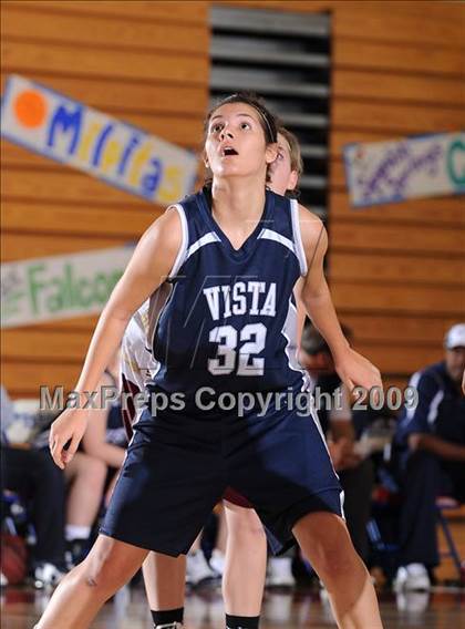 Thumbnail 2 in Vista del Lago vs. Whitney (Bulldog Winter Classic) photogallery.