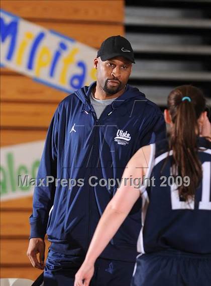 Thumbnail 3 in Vista del Lago vs. Whitney (Bulldog Winter Classic) photogallery.