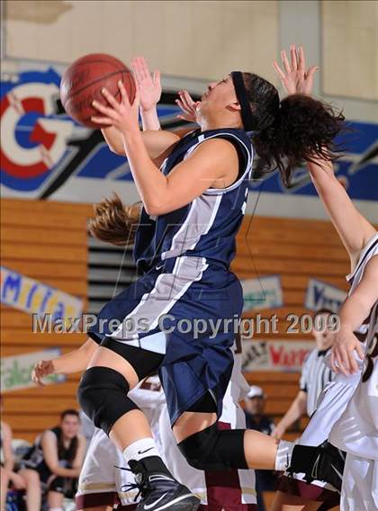Thumbnail 2 in Vista del Lago vs. Whitney (Bulldog Winter Classic) photogallery.