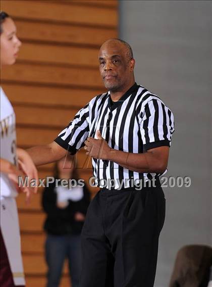 Thumbnail 1 in Vista del Lago vs. Whitney (Bulldog Winter Classic) photogallery.