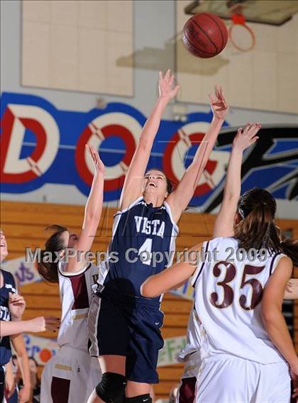 Thumbnail 1 in Vista del Lago vs. Whitney (Bulldog Winter Classic) photogallery.