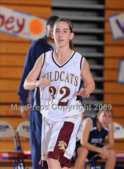 Thumbnail 1 in Vista del Lago vs. Whitney (Bulldog Winter Classic) photogallery.