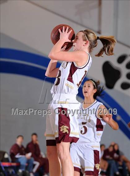 Thumbnail 3 in Vista del Lago vs. Whitney (Bulldog Winter Classic) photogallery.