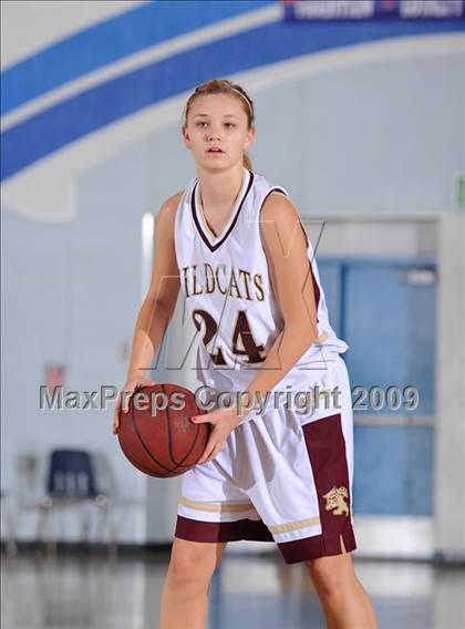 Thumbnail 1 in Vista del Lago vs. Whitney (Bulldog Winter Classic) photogallery.