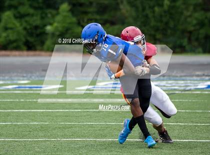 Thumbnail 2 in Mooresville vs. Hickory (Carolina Preps Jamboree) photogallery.
