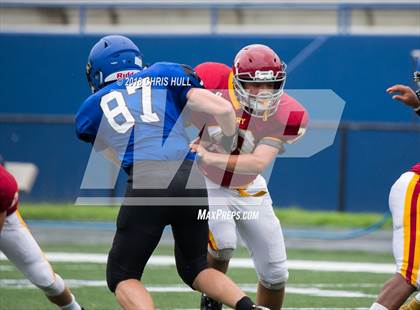 Thumbnail 1 in Mooresville vs. Hickory (Carolina Preps Jamboree) photogallery.