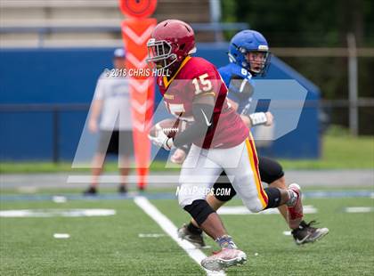 Thumbnail 3 in Mooresville vs. Hickory (Carolina Preps Jamboree) photogallery.