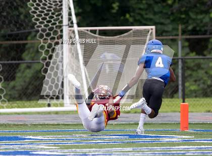 Thumbnail 2 in Mooresville vs. Hickory (Carolina Preps Jamboree) photogallery.
