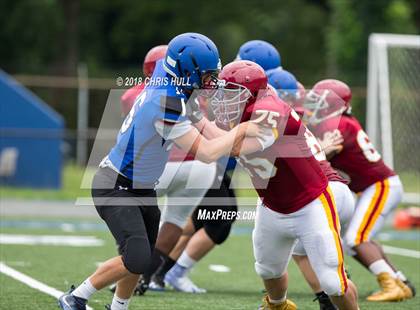 Thumbnail 3 in Mooresville vs. Hickory (Carolina Preps Jamboree) photogallery.