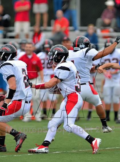 Thumbnail 2 in Warde @ Darien photogallery.