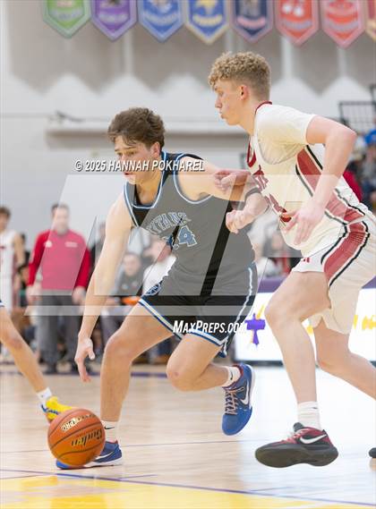 Thumbnail 2 in Omaha Westside vs. Papillion-LaVista South (Metro Tournament Final) photogallery.