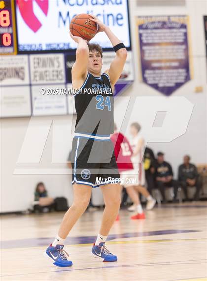 Thumbnail 2 in Omaha Westside vs. Papillion-LaVista South (Metro Tournament Final) photogallery.