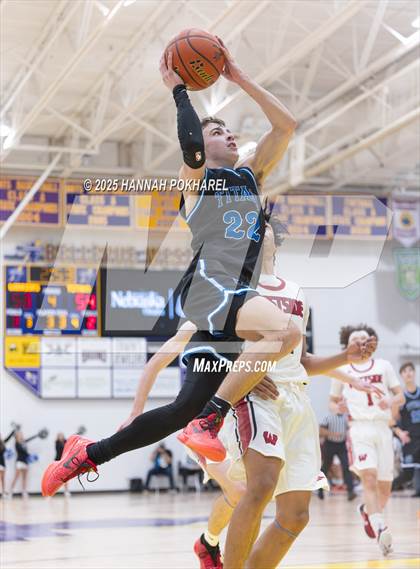 Thumbnail 1 in Omaha Westside vs. Papillion-LaVista South (Metro Tournament Final) photogallery.