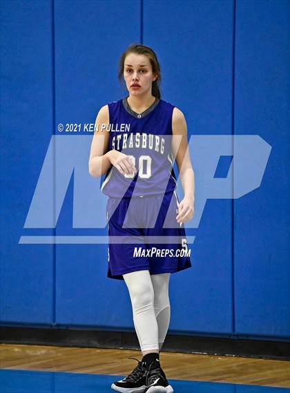 Thumbnail 1 in Central vs. Strasburg photogallery.