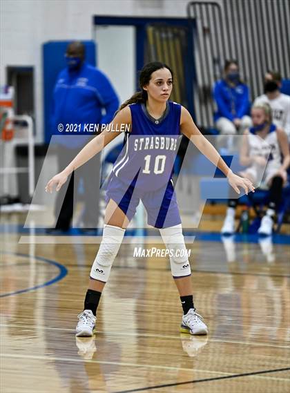 Thumbnail 1 in Central vs. Strasburg photogallery.