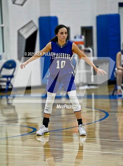 Thumbnail 3 in Central vs. Strasburg photogallery.