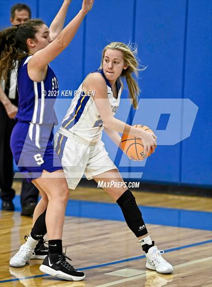 Thumbnail 3 in Central vs. Strasburg photogallery.