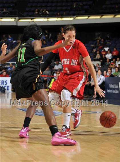 Thumbnail 1 in Brea Olinda vs. Mater Dei (CIF SS 1AA Final) photogallery.