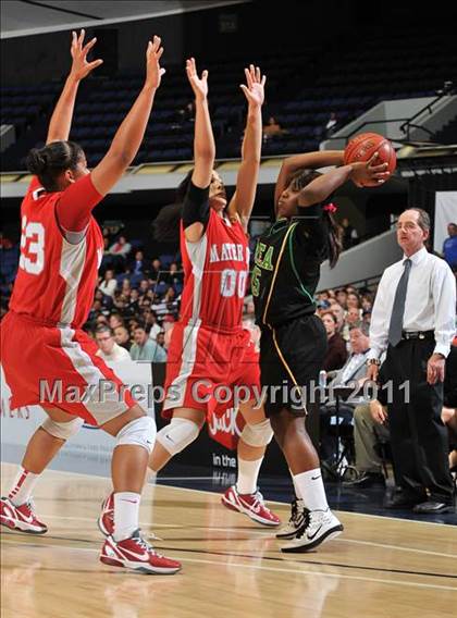Thumbnail 3 in Brea Olinda vs. Mater Dei (CIF SS 1AA Final) photogallery.