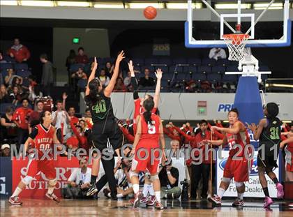 Thumbnail 1 in Brea Olinda vs. Mater Dei (CIF SS 1AA Final) photogallery.